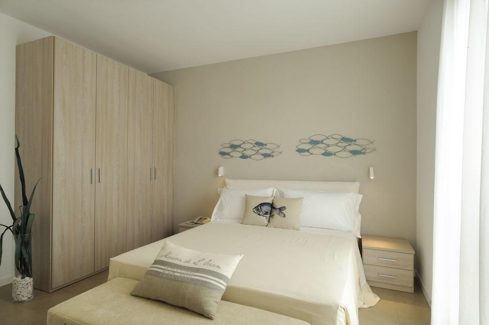 Residence San Marco Suites&Apartments Алассио Экстерьер фото